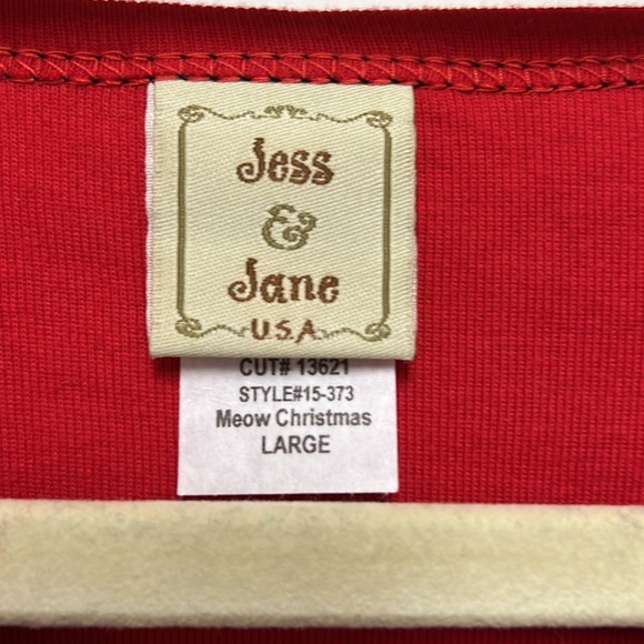 Jess & Jane Large cat top with 3/4 sleeves - Picture 3 of 4